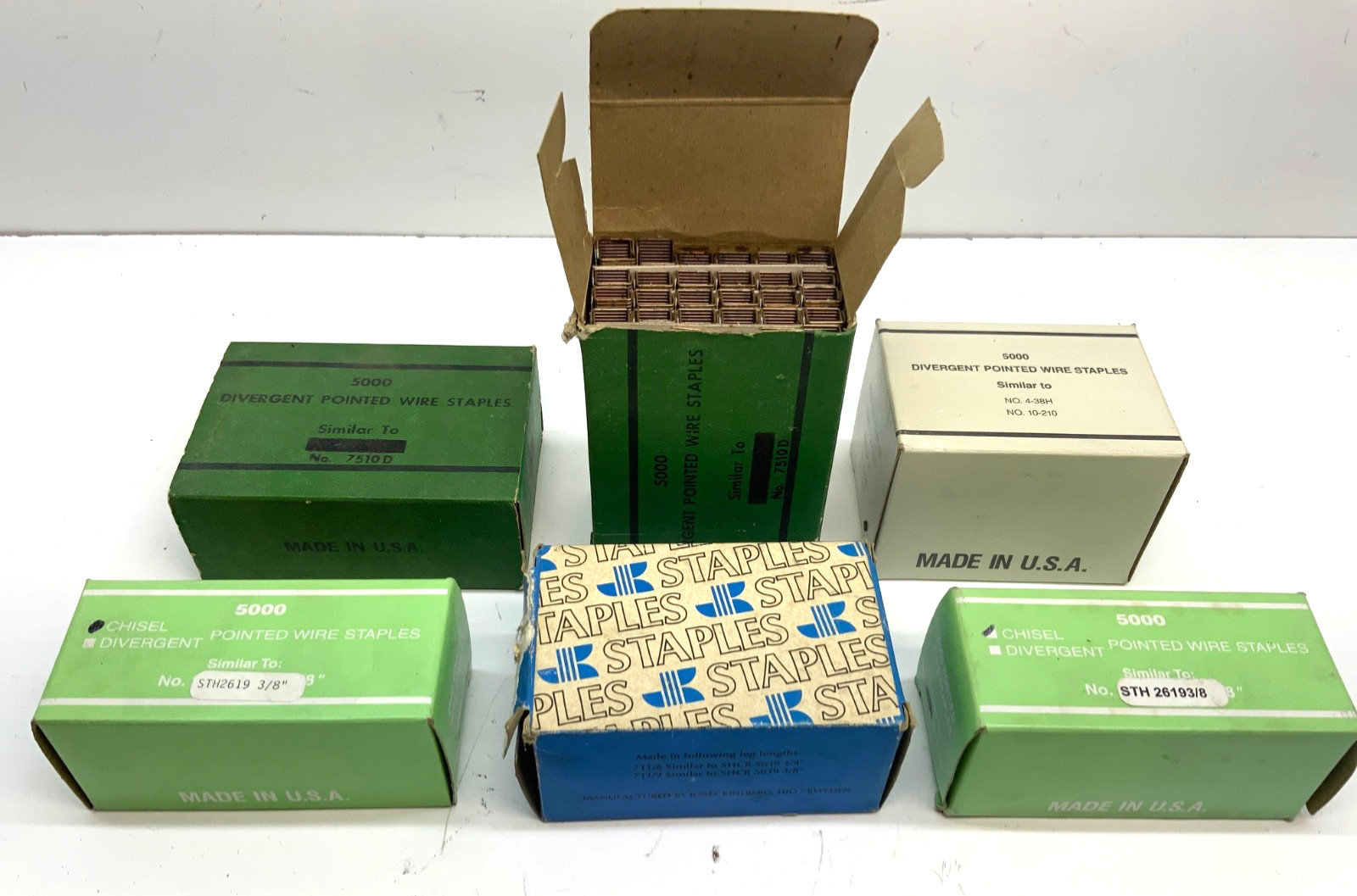 DIVERGENT AND CHISEL WIRE STAPLES STH-2619 3/8 7510D LOT #1 VINTAGE