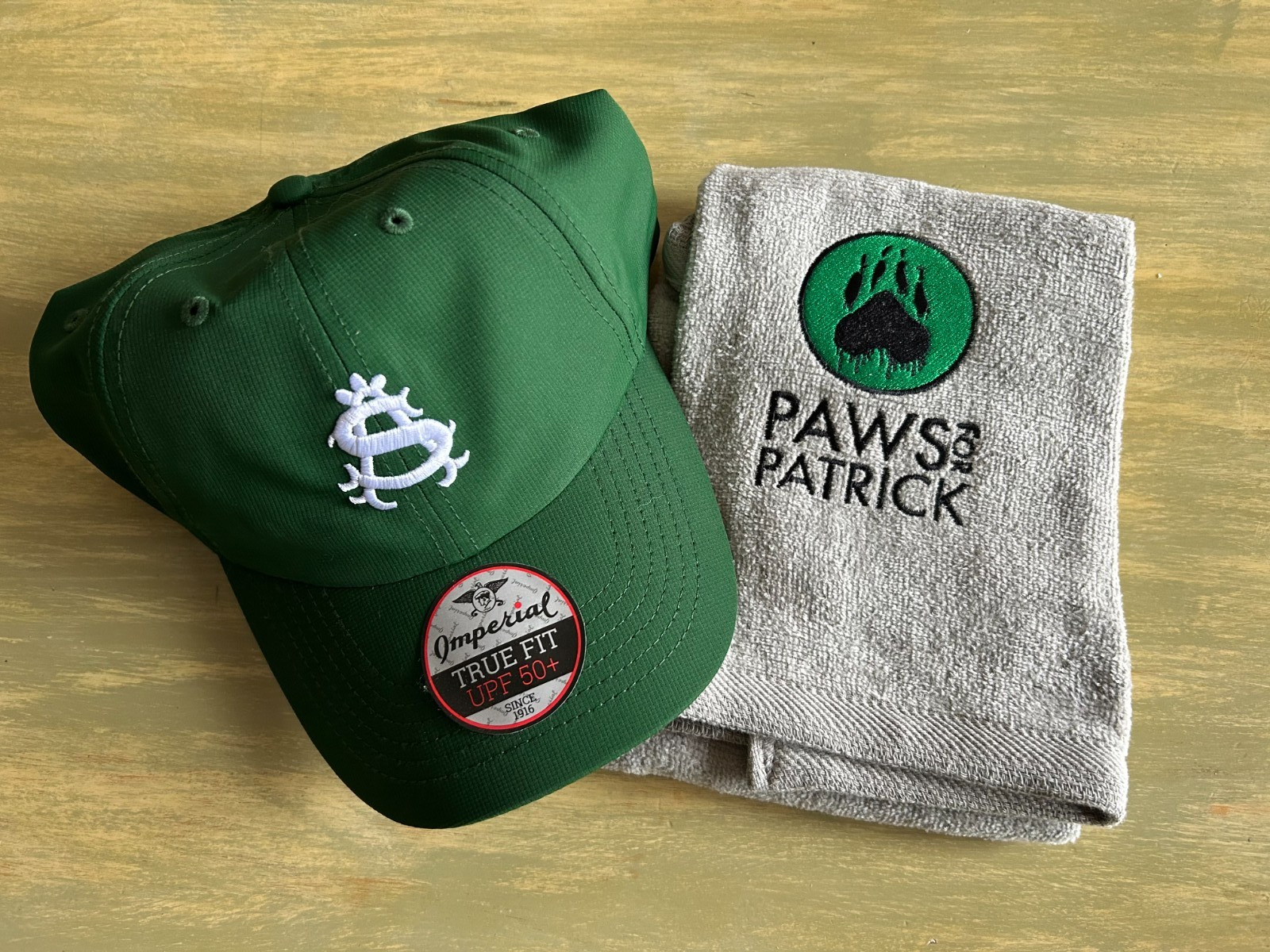 New Lot Shore Acres Country Club Golf Hat Towel Embroidered Paws for Patrick