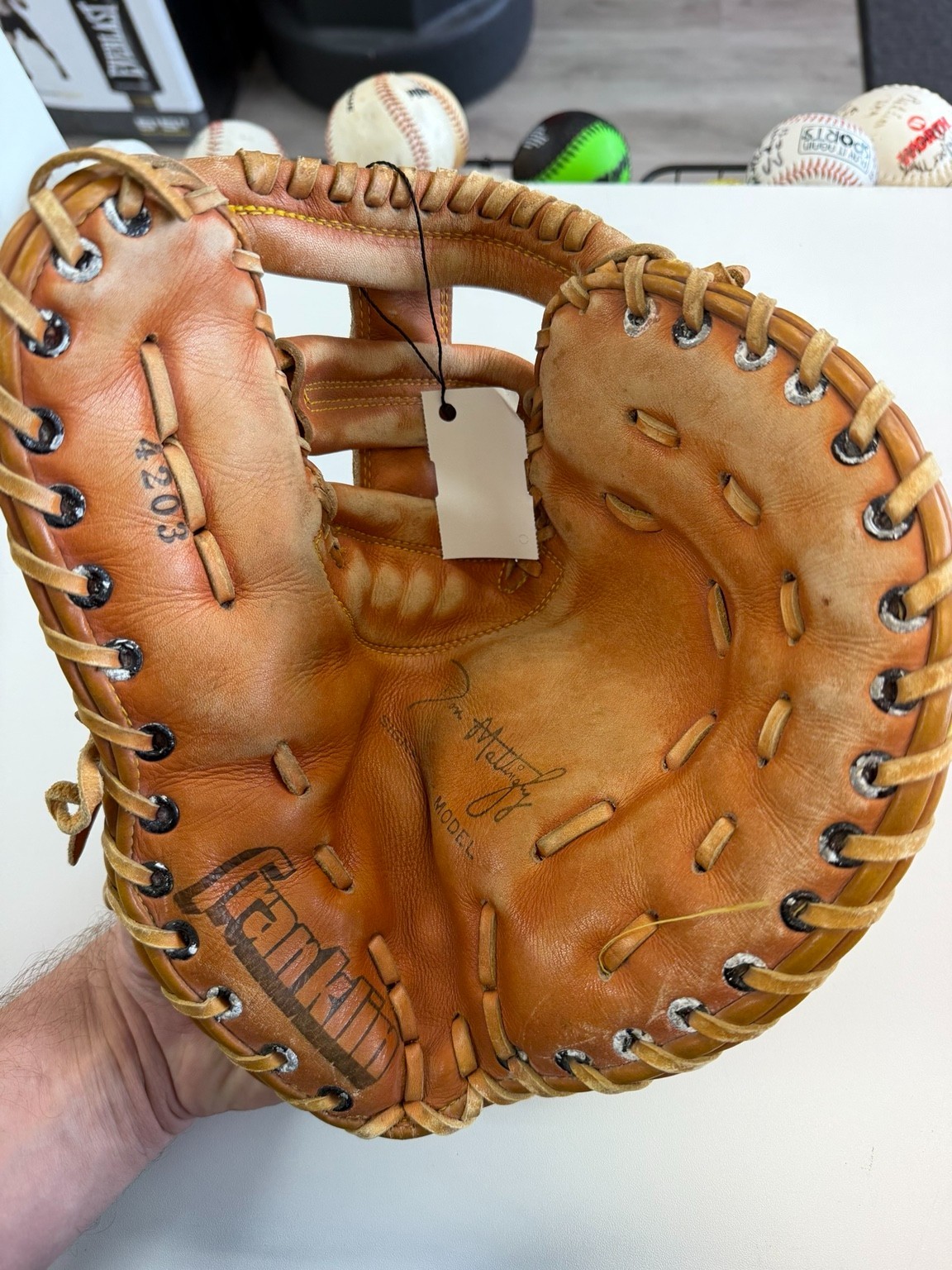 Vintage Franklin Don Mattingly Model 4203 First Base Mitt Baseball Glove RHT Vintage Franklin Don Mattingly Model 4203 First Base Mitt Baseball Glove RHT