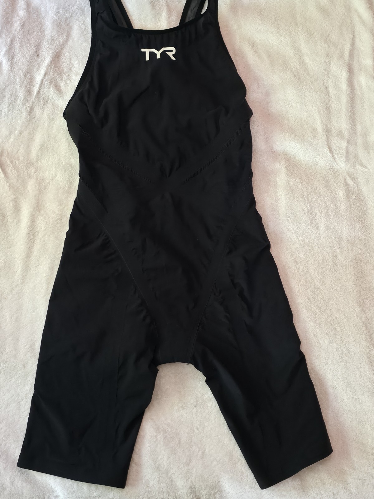 Women\'s Tyr Venzo Open Back Size 27 Tech Suit. 