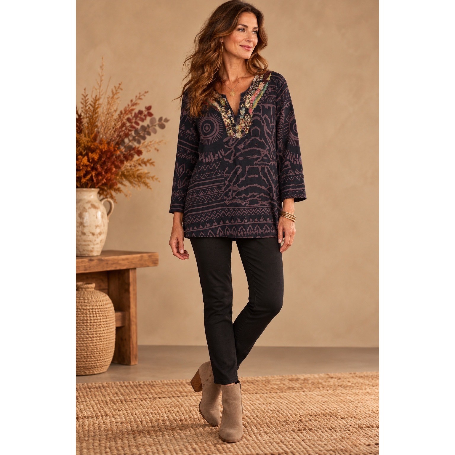 Chico\'s V-Neck Top Black Embellished Embroidery Boho Art to Wear Size 3