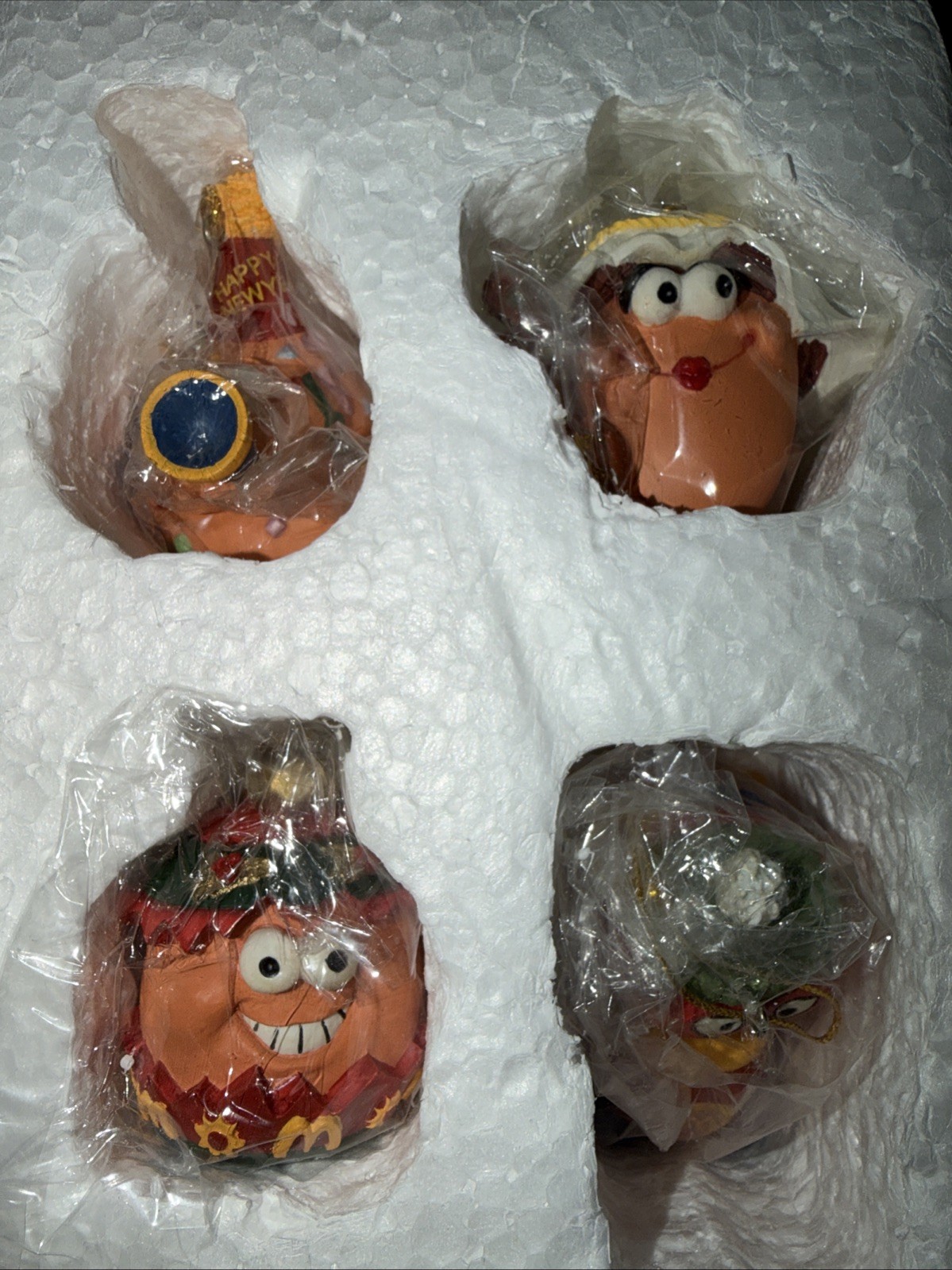 Vintage 1996 McDonald’s Merry McNuggets Christmas Ornaments Set of 4 - BRAND NEW Vintage 1996 McDonald’s Merry McNuggets Christmas Ornaments Set of 4 - BRAND NEW