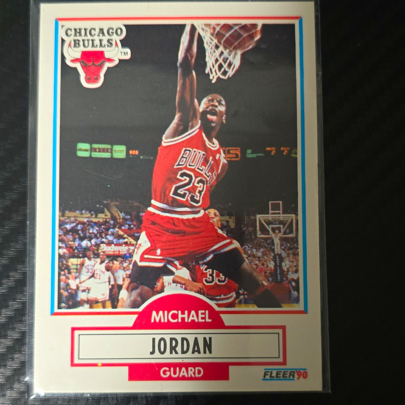 Fleer 1990-91 Michael Jordan Chicago Bulls NBA Base Set Card #26 Fleer 1990-91 Michael Jordan Chicago Bulls NBA Base Set Card #26
