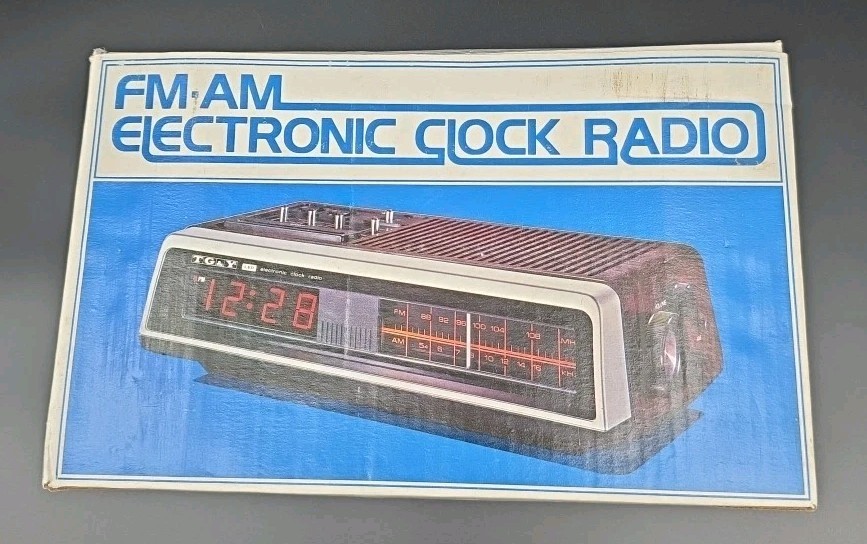 Vintage TG&Y AM/FM Electronic Clock Radio NEW E-4442 RARE MCM 
