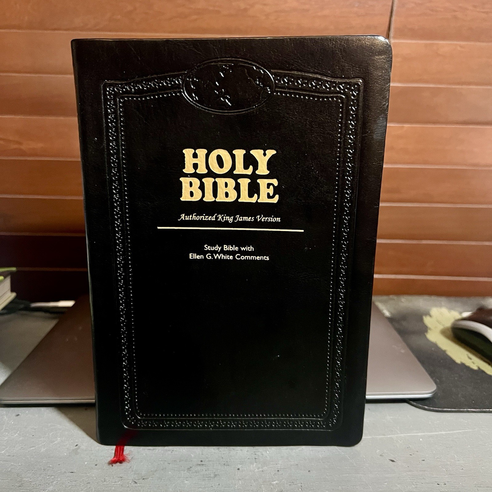 Study Bible KJV - ELLEN G. WHITE Comments Seventh-Day Adventist - Large Print