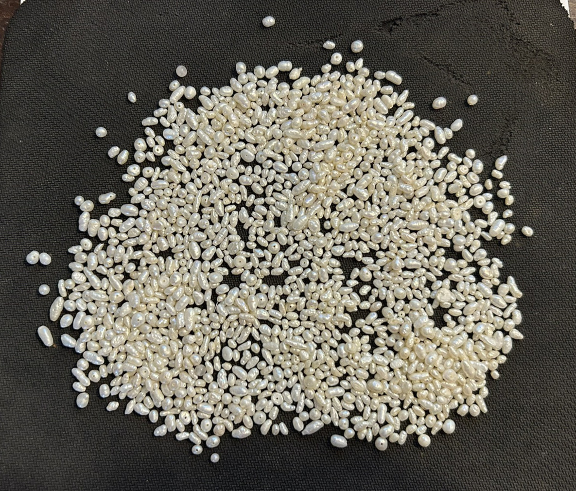 250+ VINTAGE GENUINE FRESHWATER BIWA NATURAL PEARL RICE BAROQUE BEADS 250+ VINTAGE GENUINE FRESHWATER BIWA NATURAL PEARL RICE BAROQUE BEADS