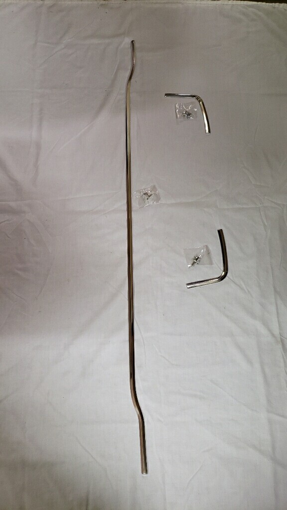 1967-68 FORD MUSTANG FASTBACK TRUNK MOLDING AND QUARTER EXTENSION KIT W/CLIPS