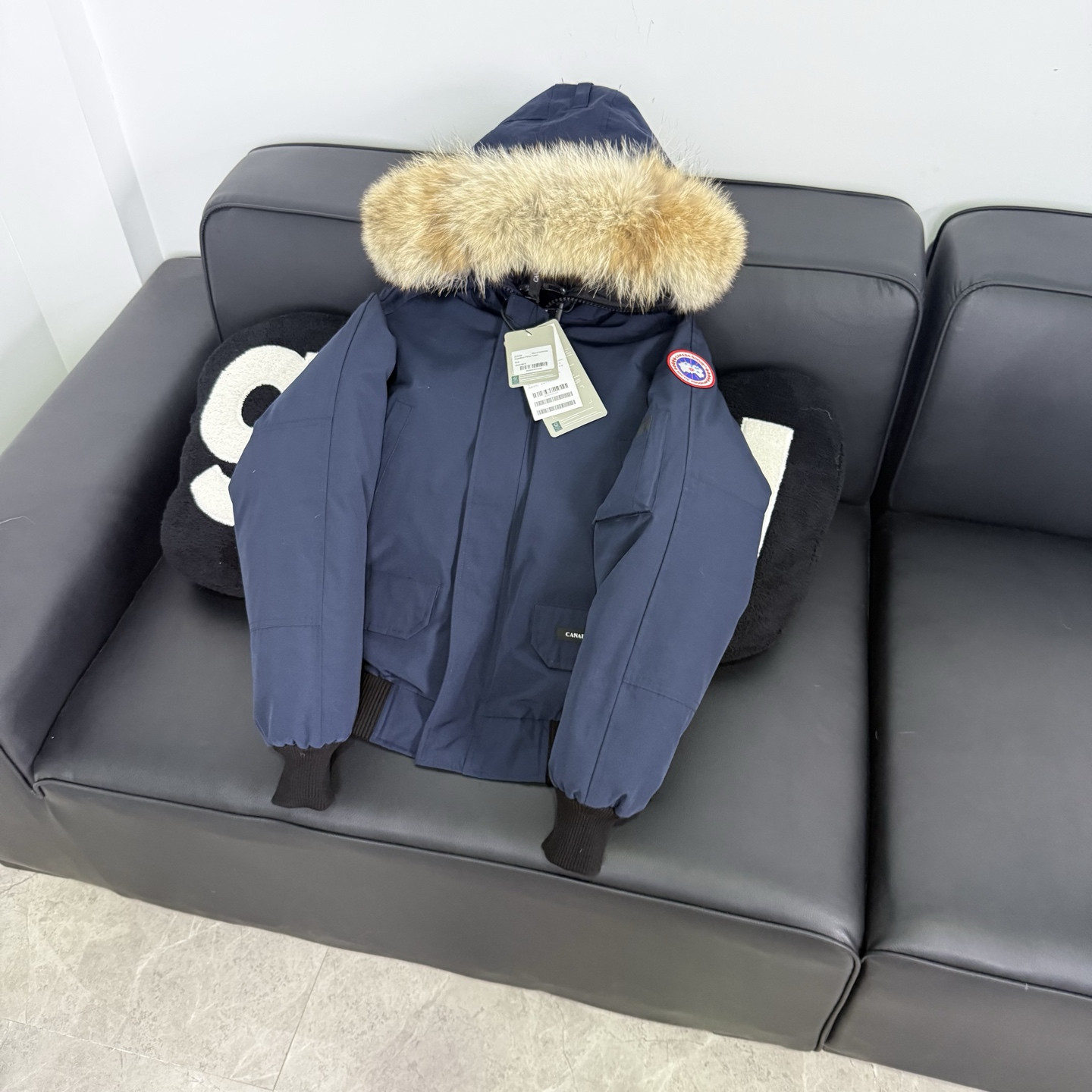 Canada Goose Chilliwack Bomber Men's Navy Parka Jacket Winter Coat Canada Goose Chilliwack Bomber Men's Navy Parka Jacket Winter Coat