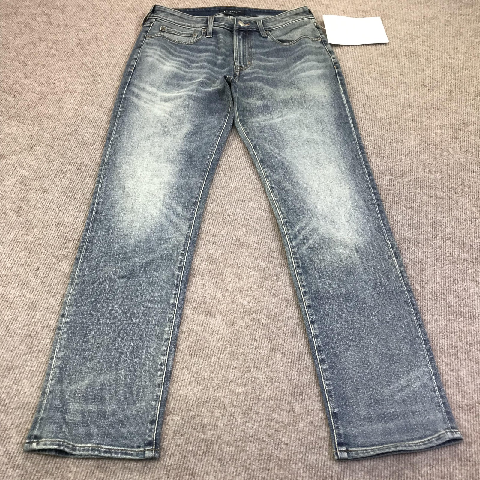 New Aéropostale Straight Jeans Mens 32x32 Blue Med Wash Stretch Denim Sample