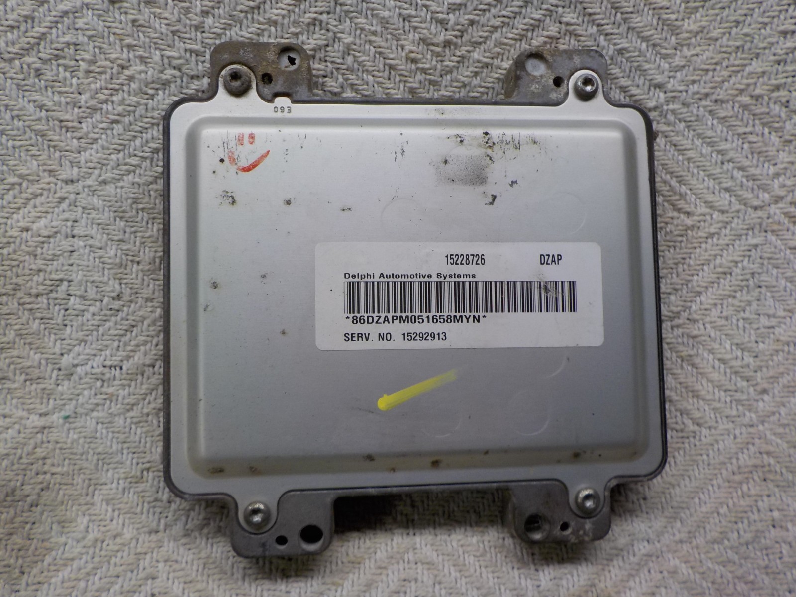 04.5-05 GMC Sierra Chevy Silverado 2500HD 3500 6.6 LLY ECM engine control module