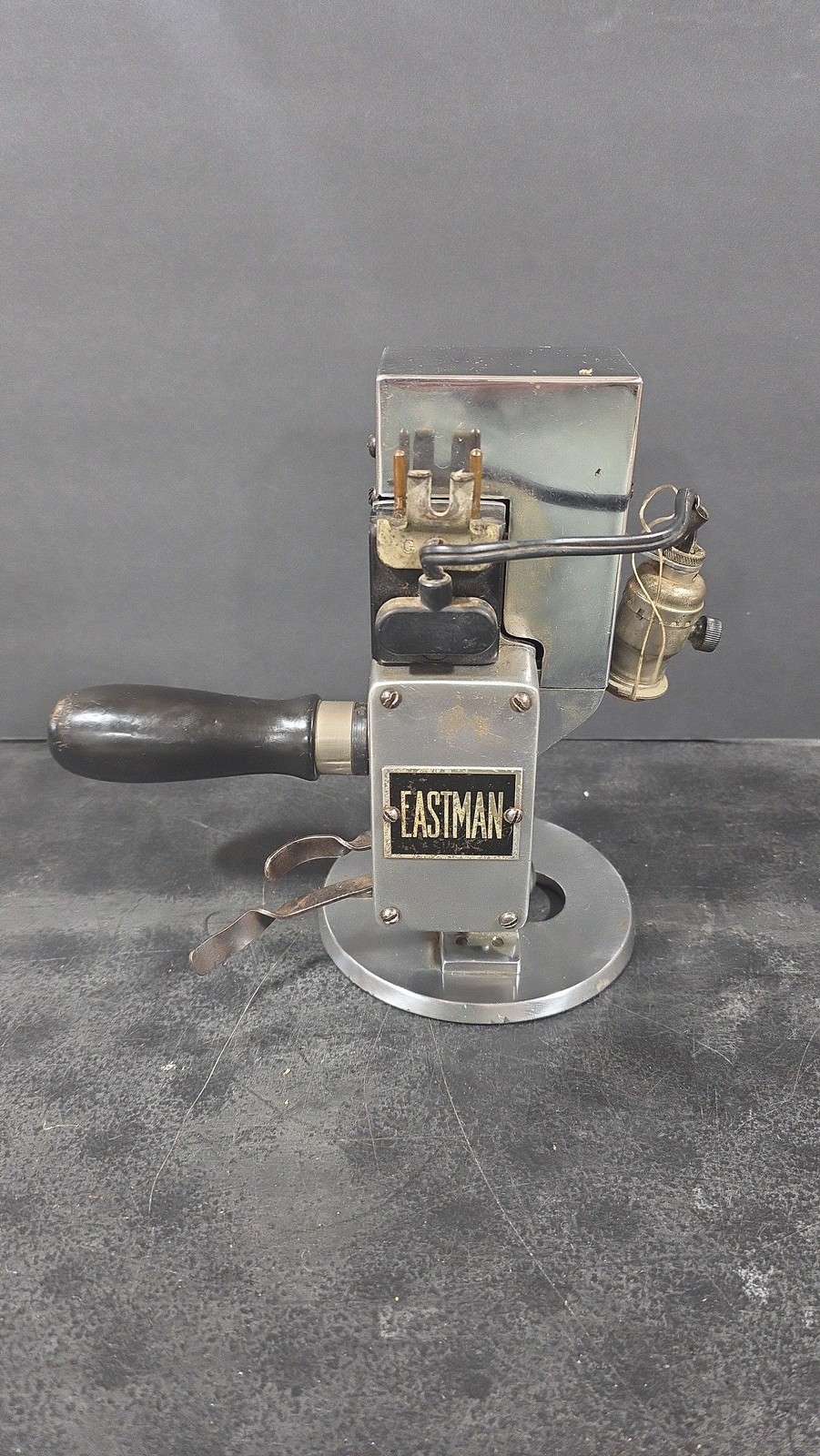 Vintage Eastman Machine Company MP Cloth Fabric Cutter Knife Industrial Tested Vintage Eastman Machine Company MP Cloth Fabric Cutter Knife Industrial Tested
