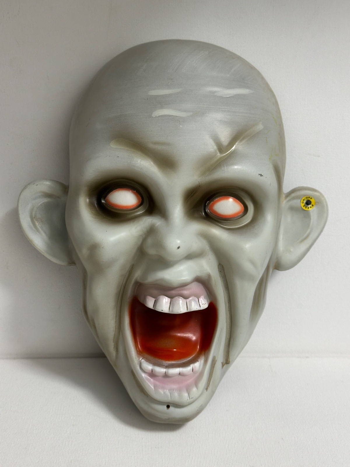 RARE 2008 Gemmy Halloween Bleeding Zombie Head Motion Activated Wall Prop