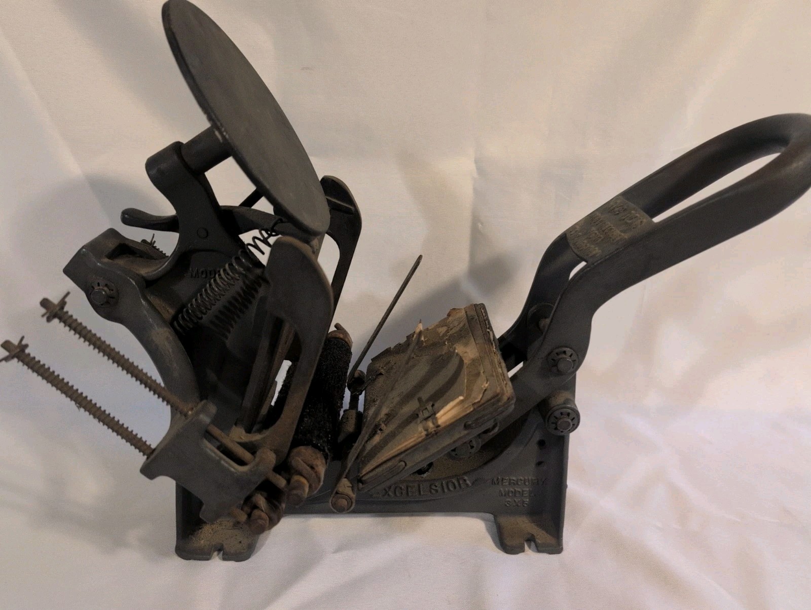 Kelsey Excelsior Cast Iron Tabletop Printing Press 3x5 Letter Press