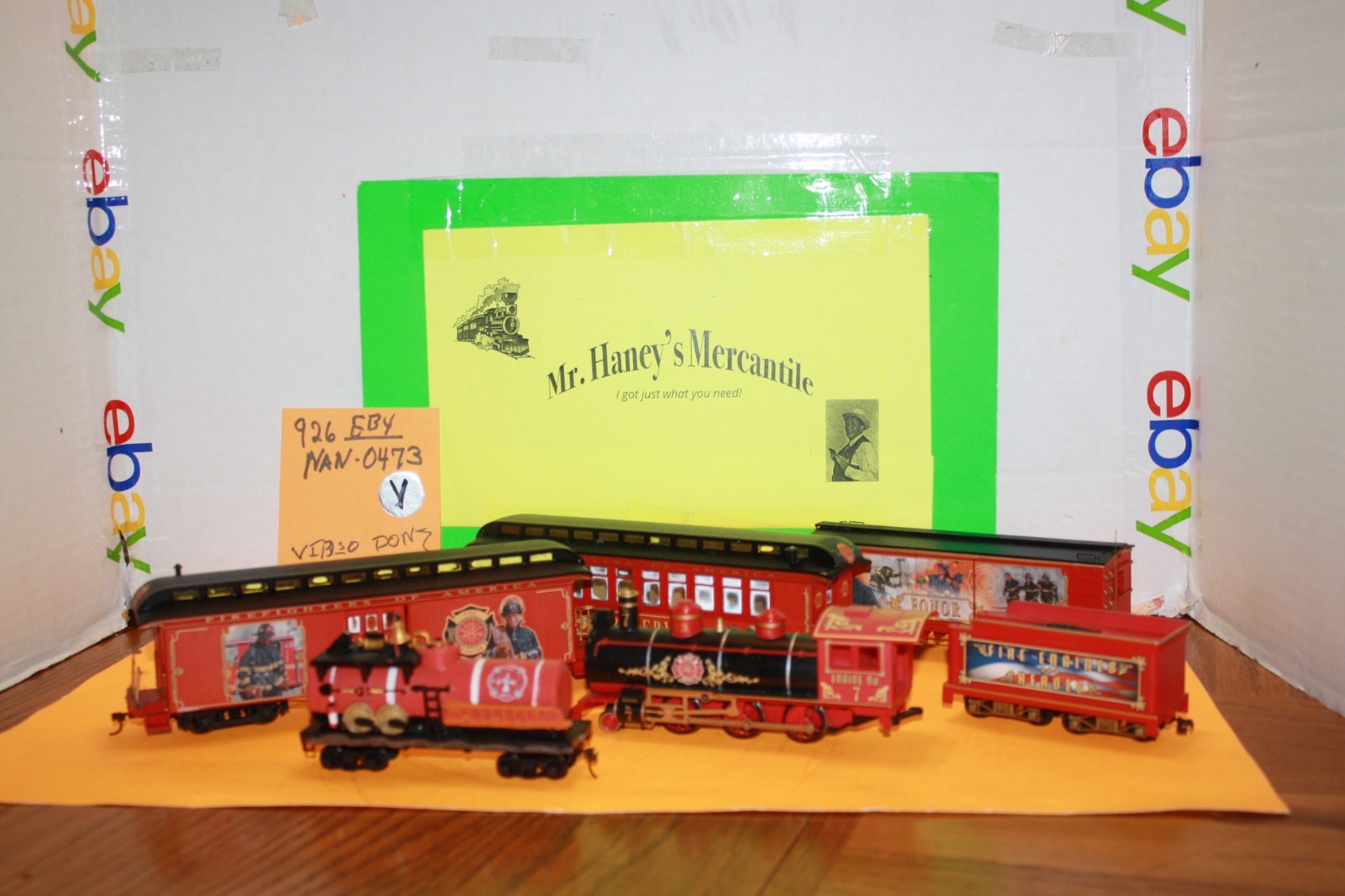 Bradford Exchange Hawthorne Village ON30* FIRE FIGHTERS' HEROES 6 Pc. Train Set Bradford Exchange Hawthorne Village ON30* FIRE FIGHTERS' HEROES 6 Pc. Train Set