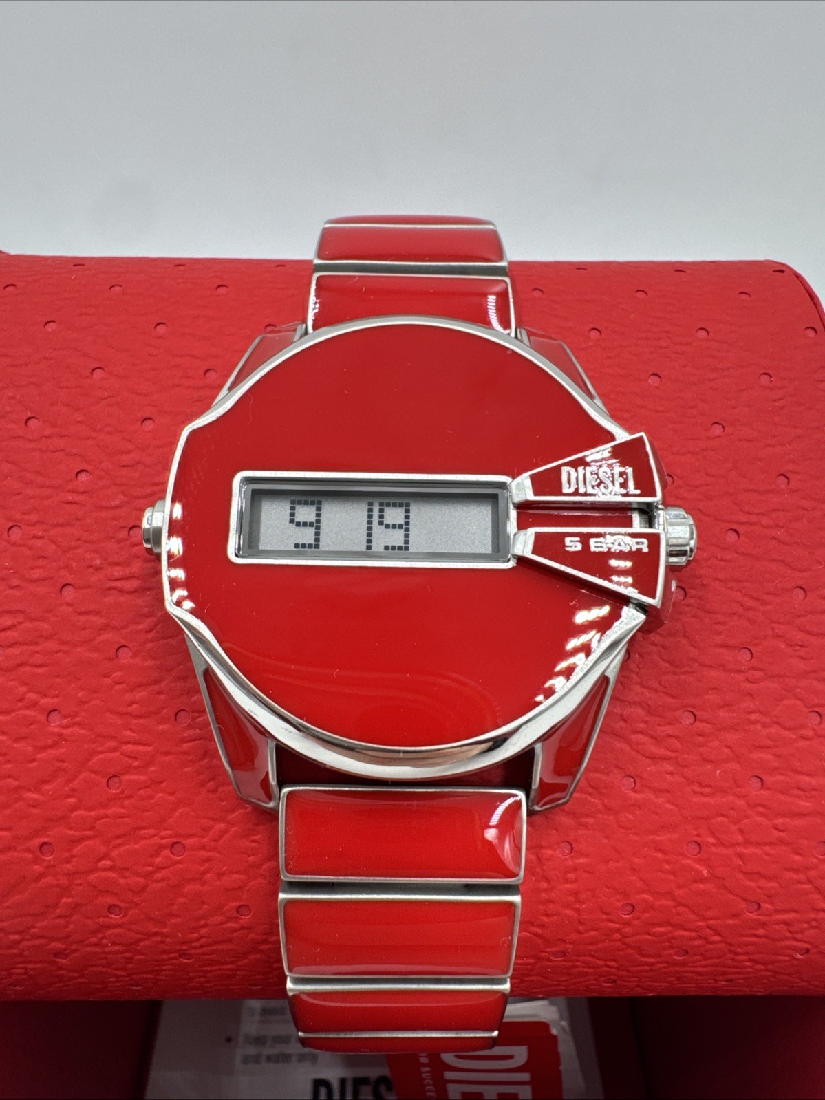 New Authentic Diesel Baby Chief Digital Red Enamel Stainless Steel Watch DZ2192 New Authentic Diesel Baby Chief Digital Red Enamel Stainless Steel Watch DZ2192