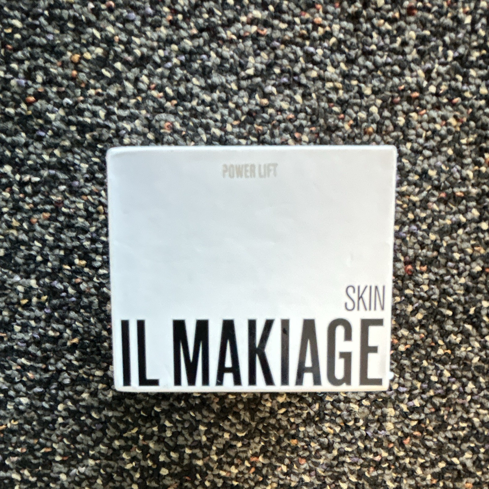 Il Makiage Power Lift Plumping Cream Collagen-Boosting, Anti-Aging Il Makiage Power Lift Plumping Cream Collagen-Boosting, Anti-Aging