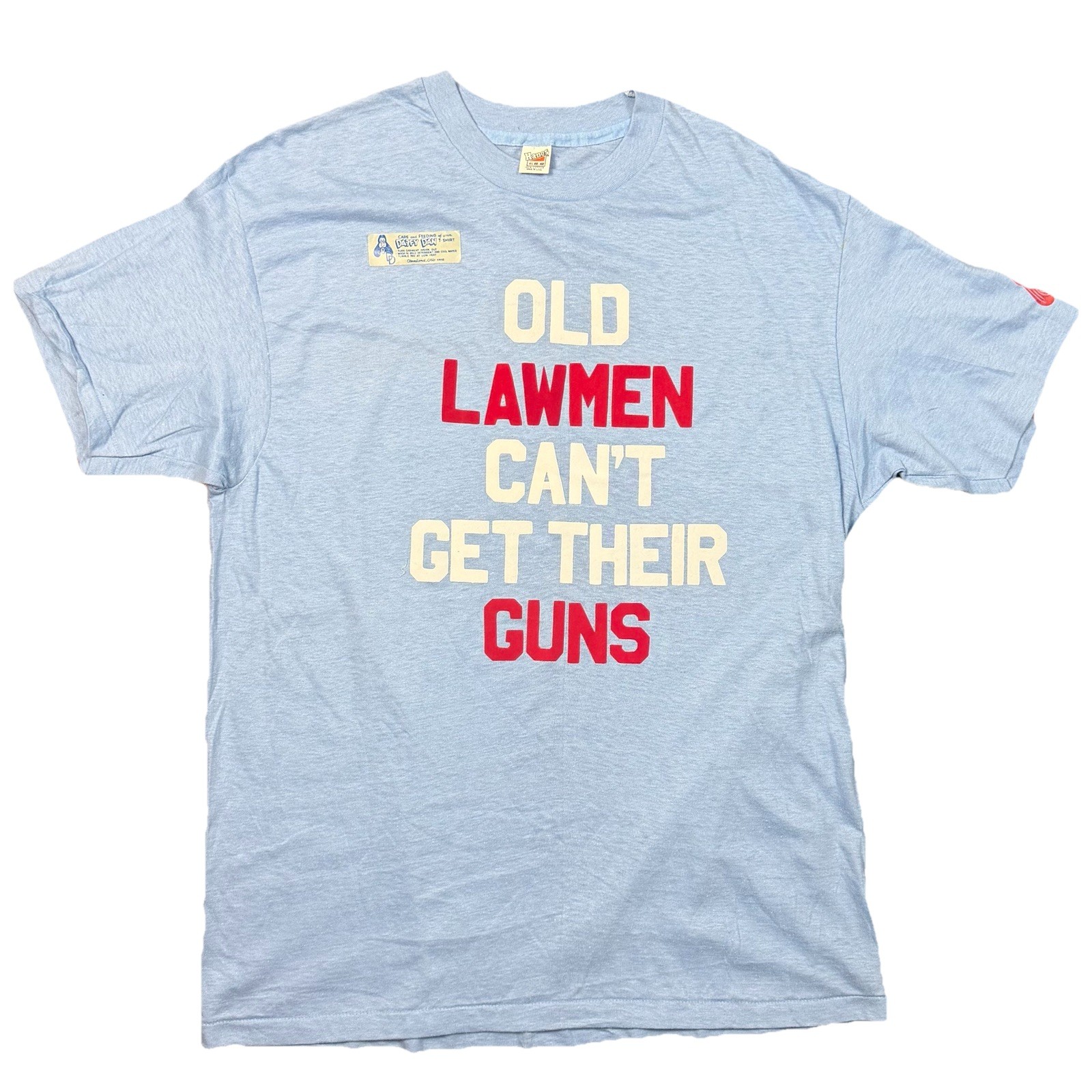 Daffy Dans Hanes True Vintage 70s NOS Old Lawmen Cant Get Their Guns Tee XL USA