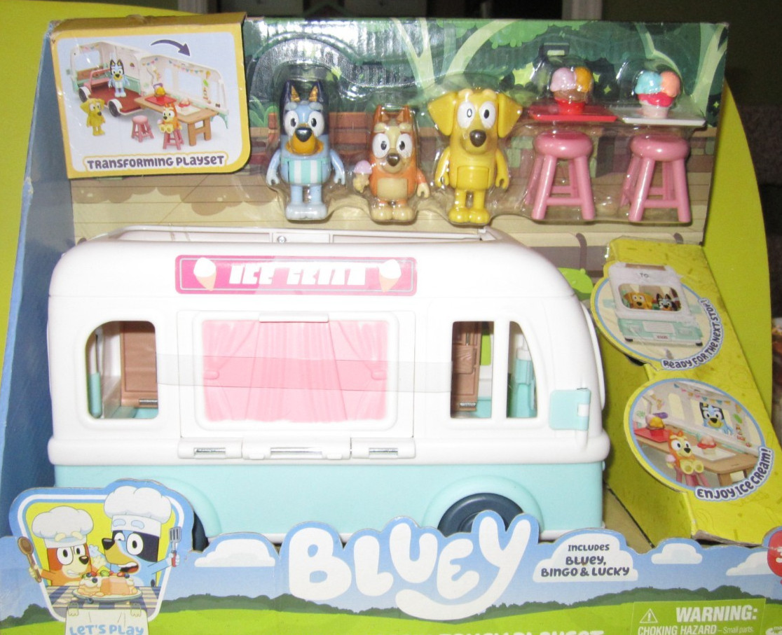 Bluey's Ice Cream Truck Transforming Playset Includes Bluey Bingo & Lucky Bluey's Ice Cream Truck Transforming Playset Includes Bluey Bingo & Lucky
