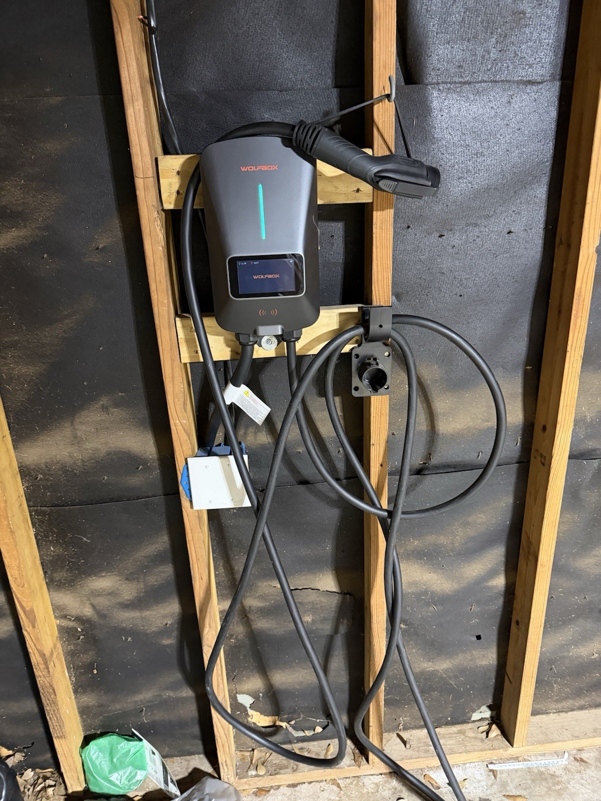 Wolfbox 48 Amp Level 2 EV Charger, 25 Ft Cable, WiFi Enabled Shipping USA Wolfbox 48 Amp Level 2 EV Charger, 25 Ft Cable, WiFi Enabled Shipping USA