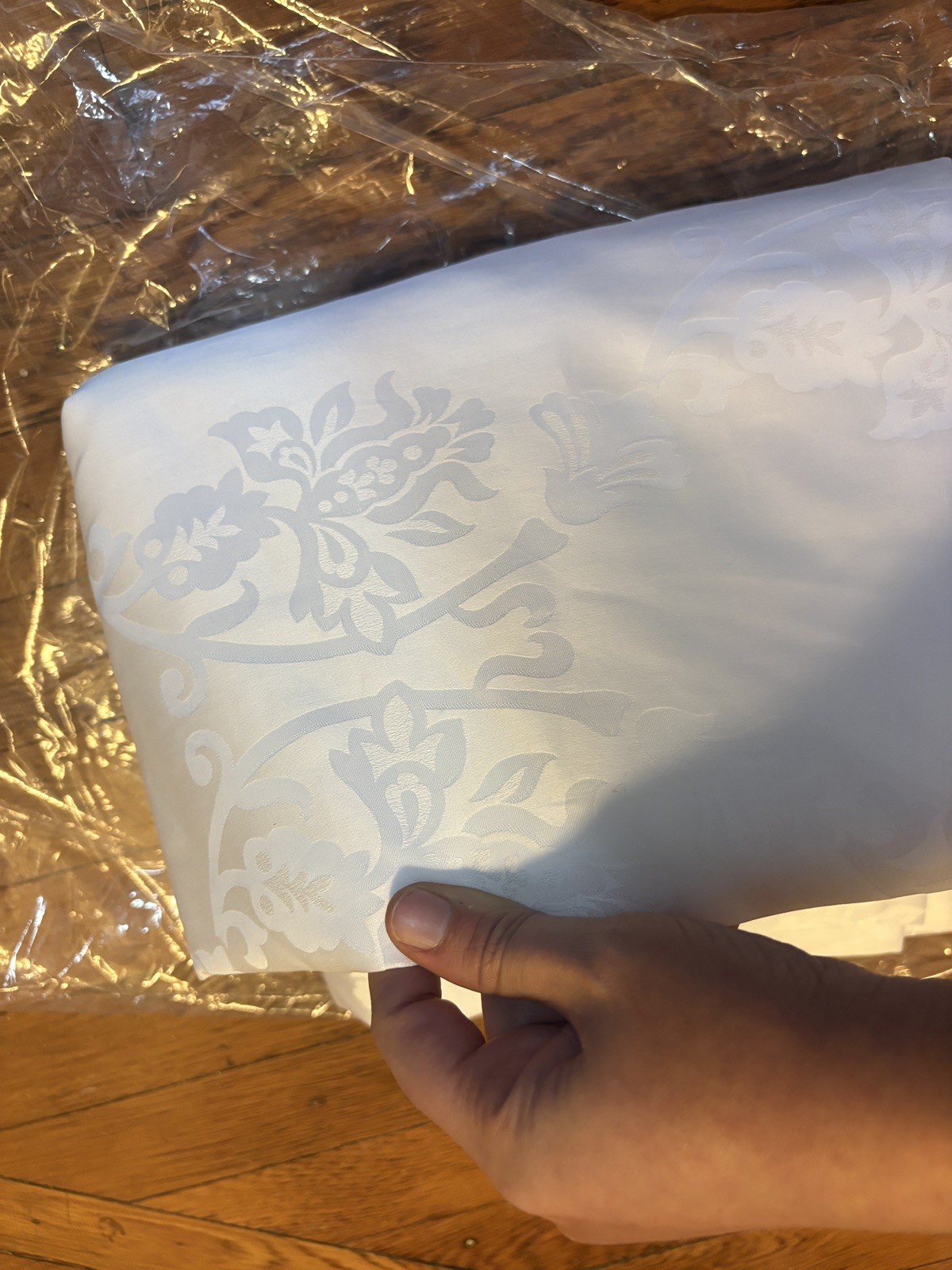 New Out Of Package Sferra Giza 45 Lido White Queen Duvet Cover