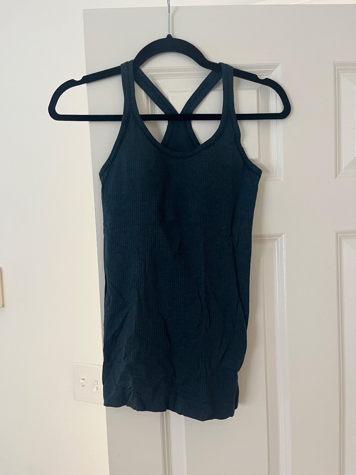 Lululemon Ebb to Street Tank Size 4 Storm Teal Ribbed Y-Back Built-In Bra