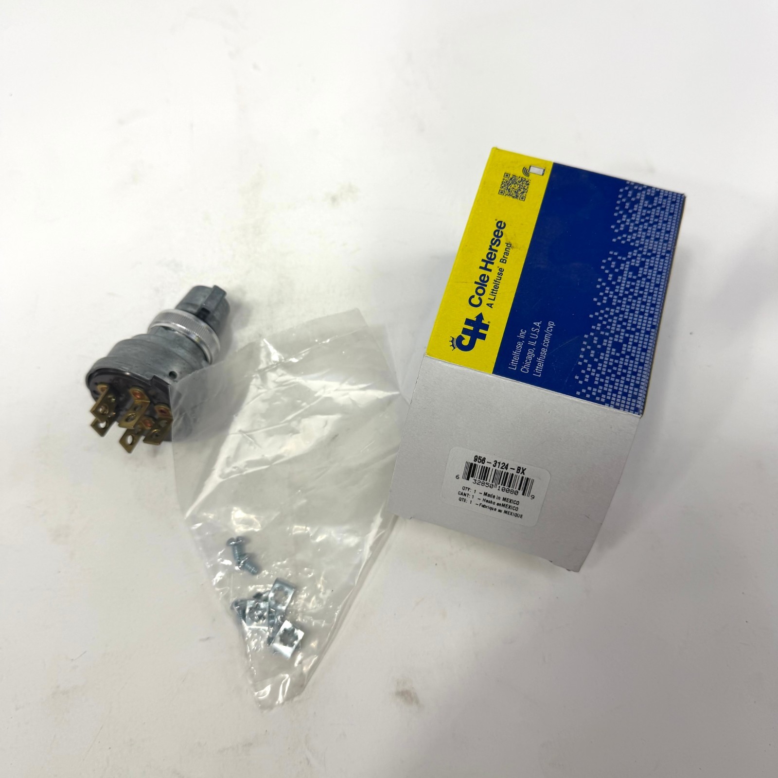 Cole Hersee 956-3124-BX Switch Heavy With Screws NEW