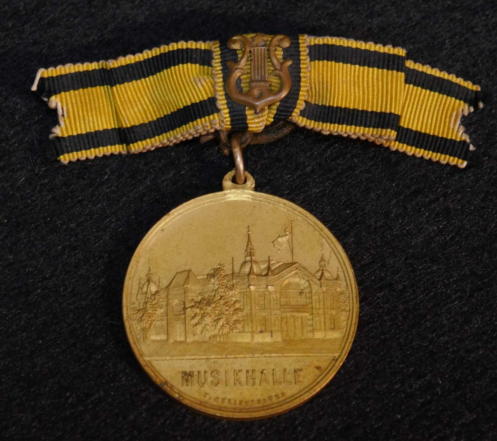 Original Imperial Austrian Wien 1892 Vienna Musikhalle Medal Award Music Original Imperial Austrian Wien 1892 Vienna Musikhalle Medal Award Music