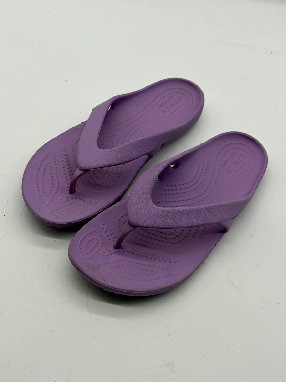 Crocs Women\'s Kadee II Flip Flop Summer Sandals Purple Size 7 Crocs Women\'s Kadee II Flip Flop Summer Sandals Purple Size 7