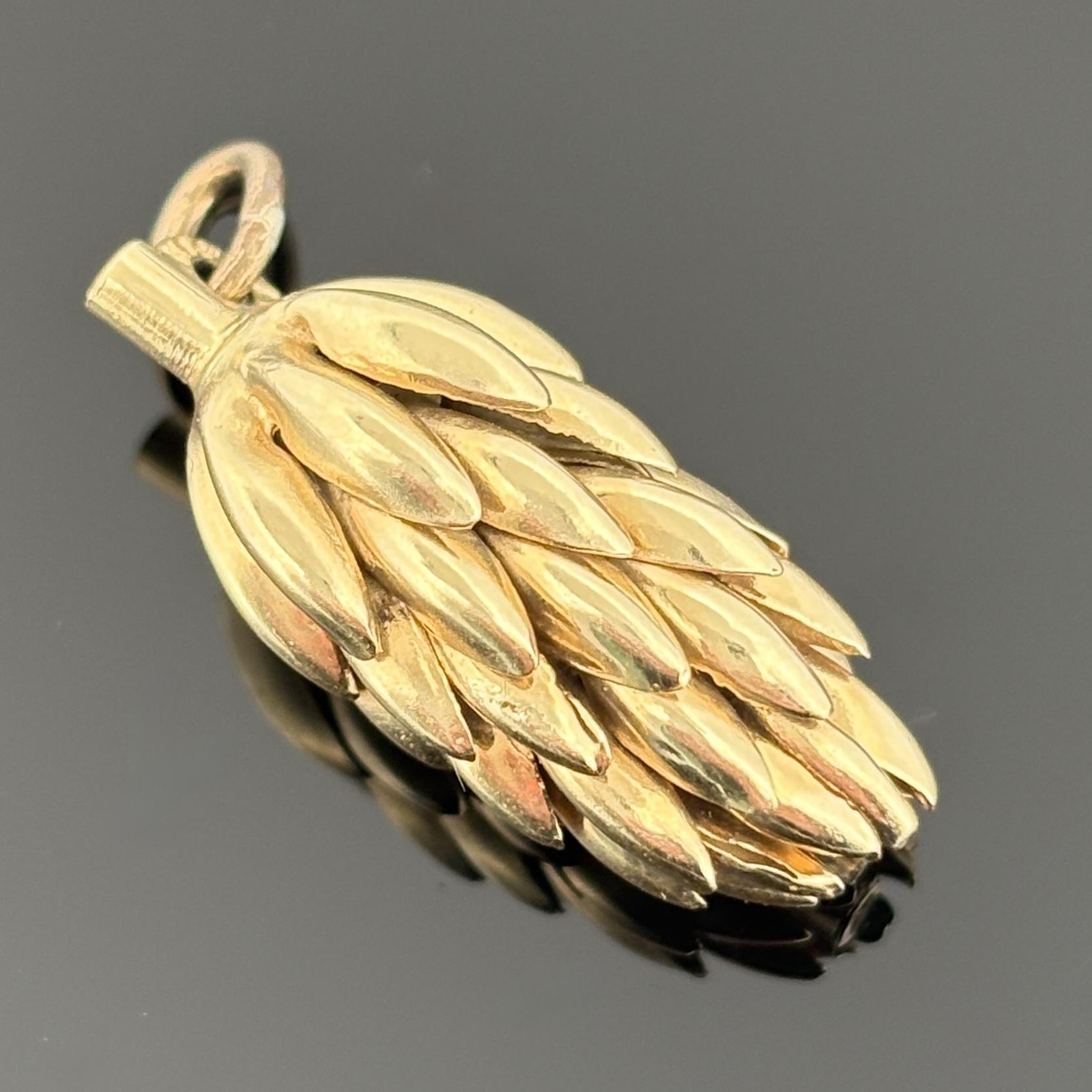 Vintage Italian 14K Yellow Gold Banana Bunch Charm Pendant, Late 1960\'s