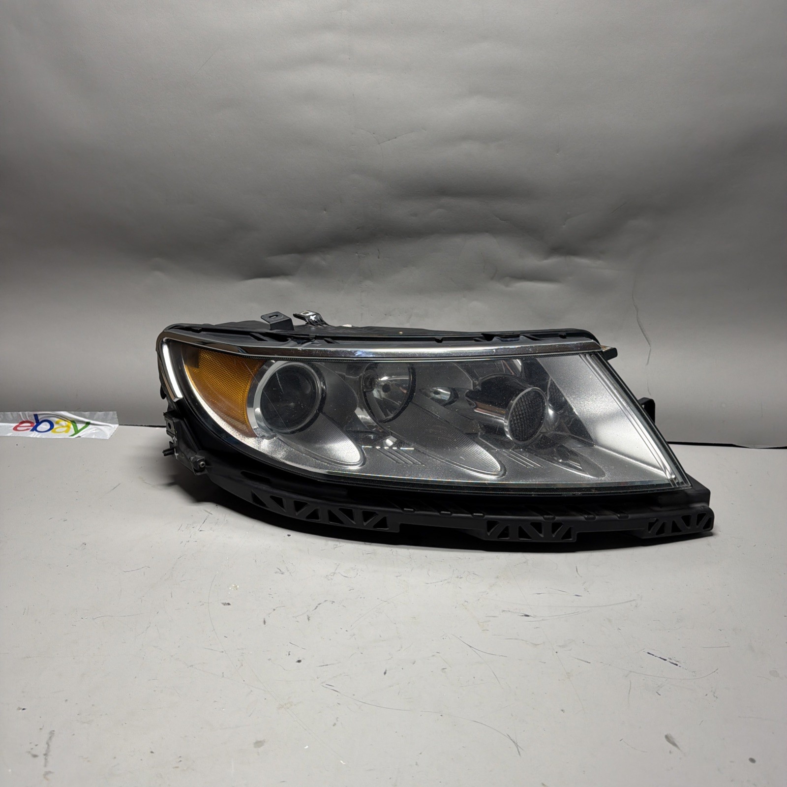 2010-2012 Lincoln MKZ RH Passenger Halogen Headlight OEM Right 2010-2012 Lincoln MKZ RH Passenger Halogen Headlight OEM Right