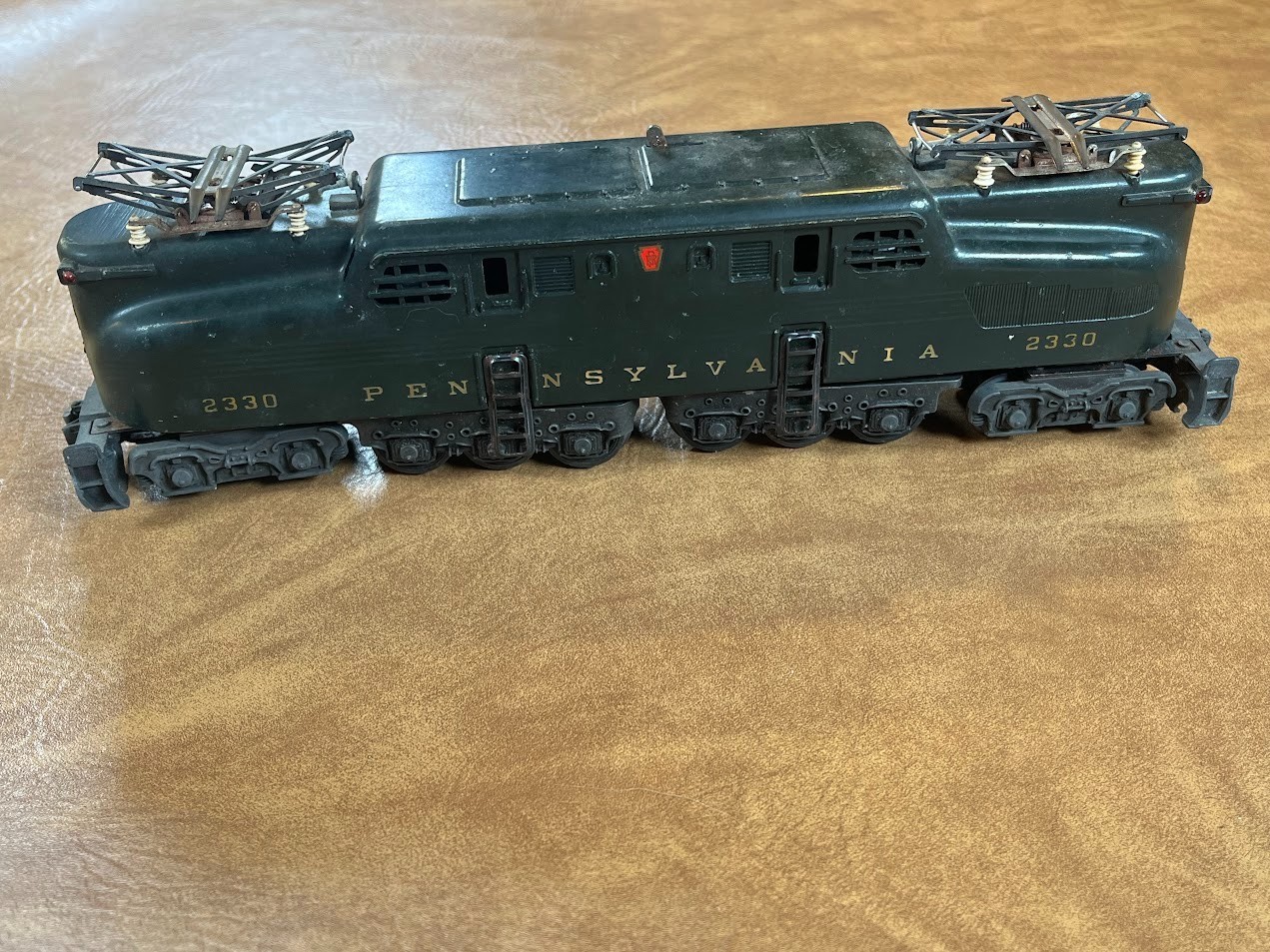 Vintage 1950 Postwar Lionel O Gauge #2330 Pennsylvania GG-1 Electric Locomotive Vintage 1950 Postwar Lionel O Gauge #2330 Pennsylvania GG-1 Electric Locomotive