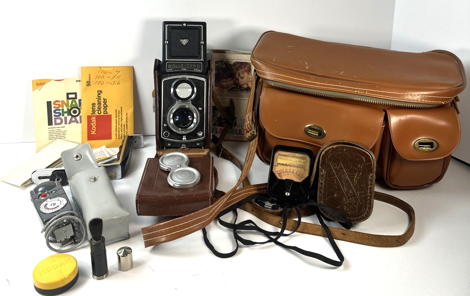 Rolleicord Camera, DBP DBGM, Franke & Heidecke Leather Case And Extras Working Rolleicord Camera, DBP DBGM, Franke & Heidecke Leather Case And Extras Working