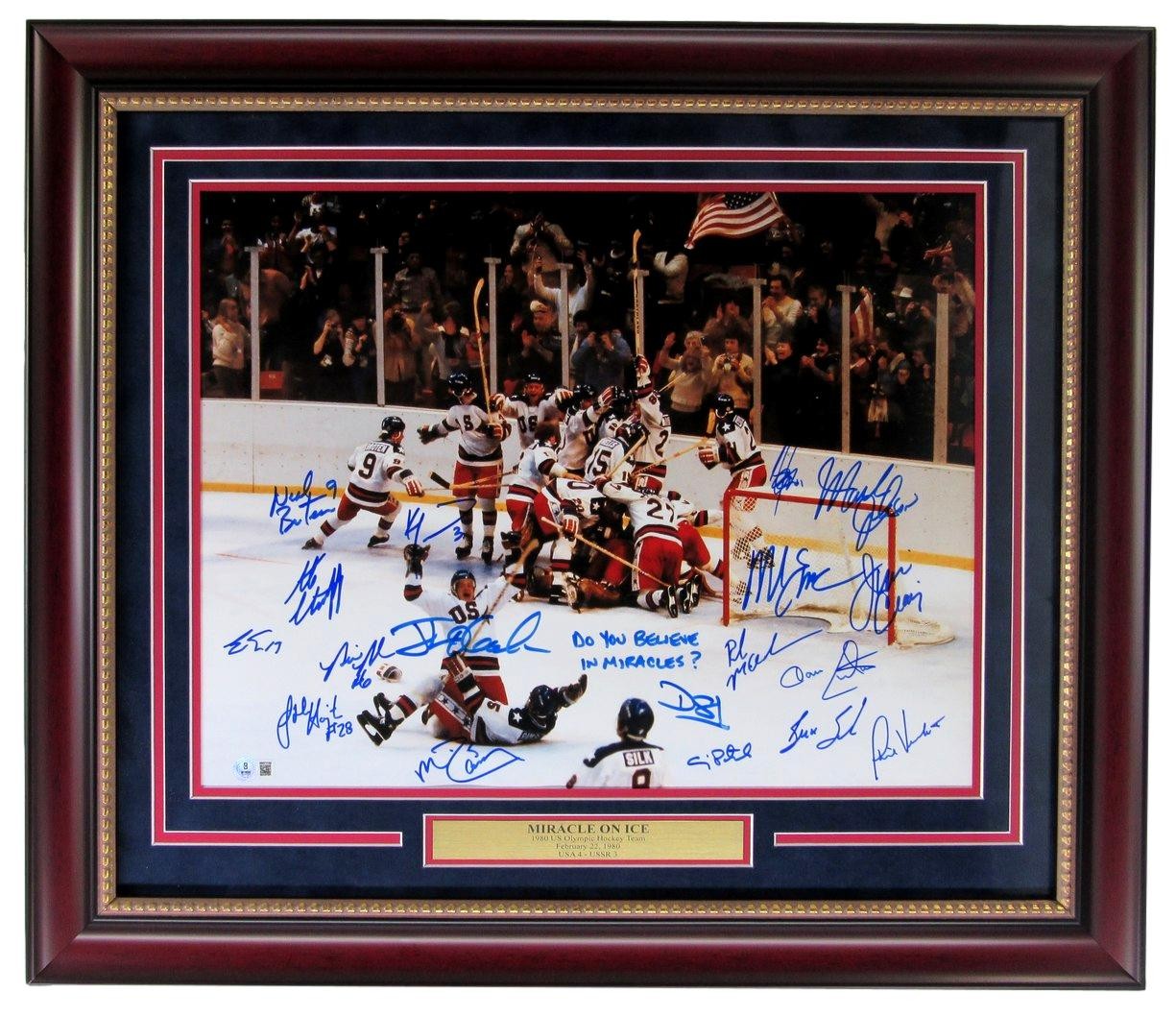 1980 Miracle on Ice Team Signed(18 Signatures) 16x20 Photo Framed Beckett 213529
