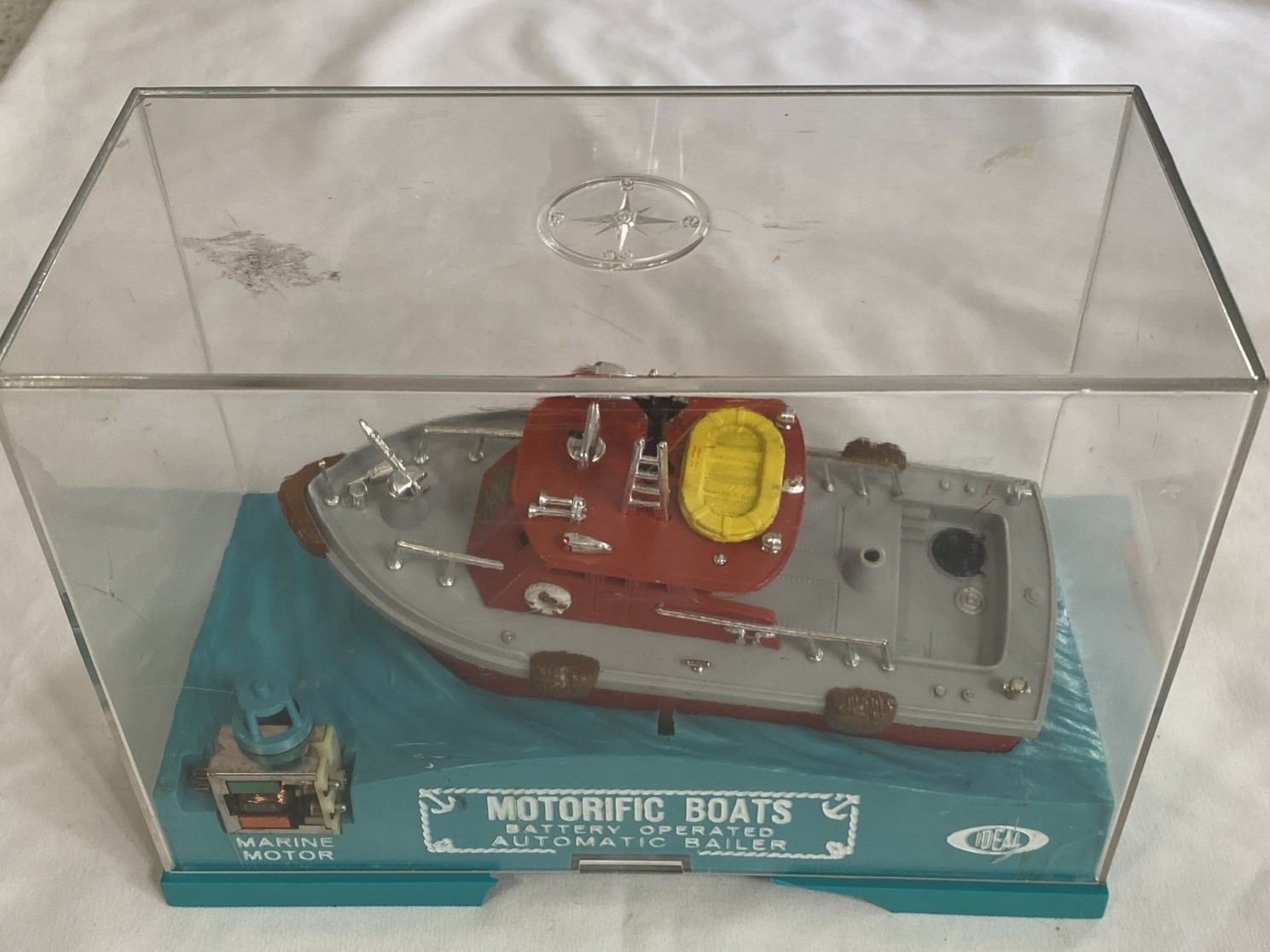 Vintage 1965 Ideal Motorific Boaterific Fire Boat Works READ