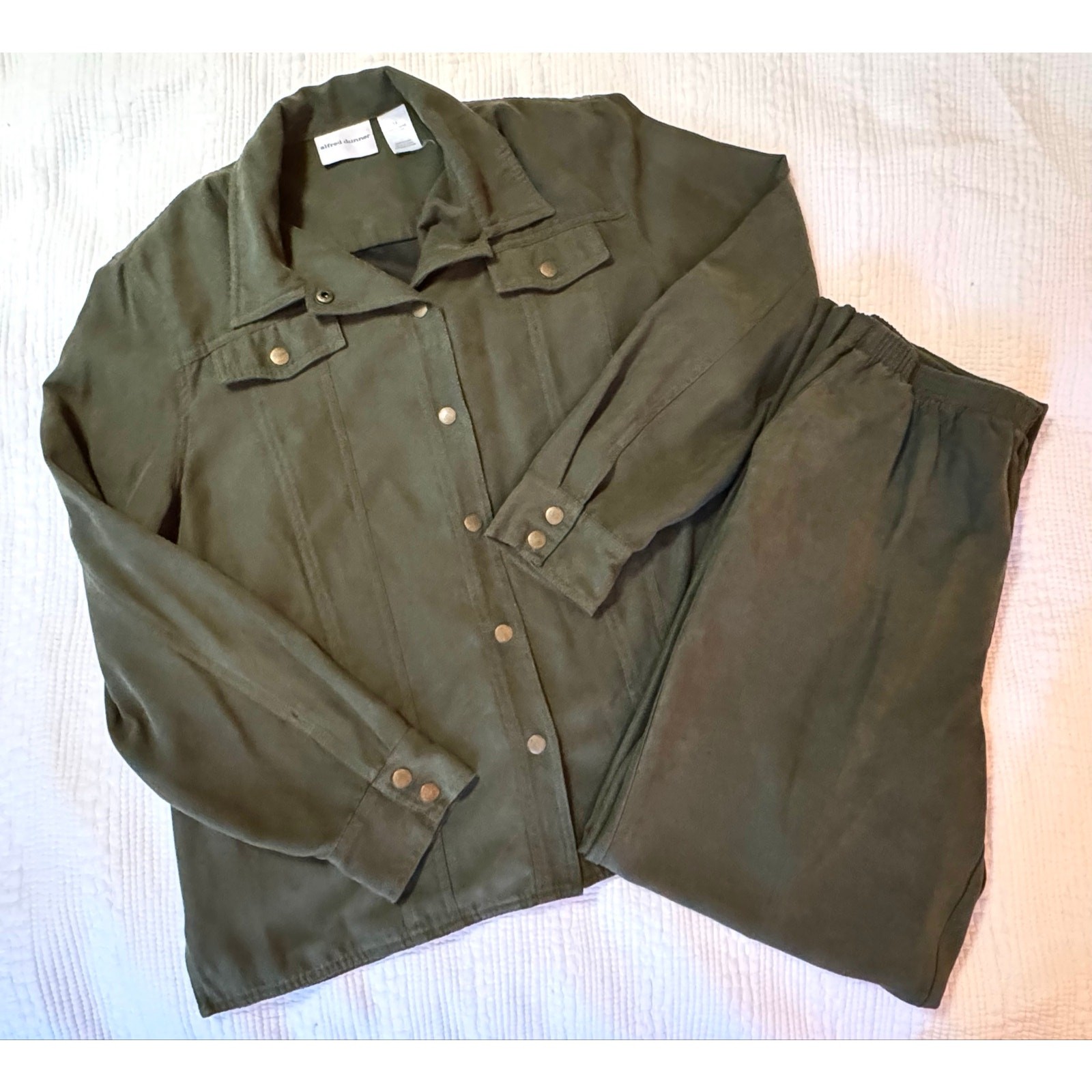 Alfred Dunner Vintage 2pc Faux Suede Pant Set Olive Green Top 14 Pants 12