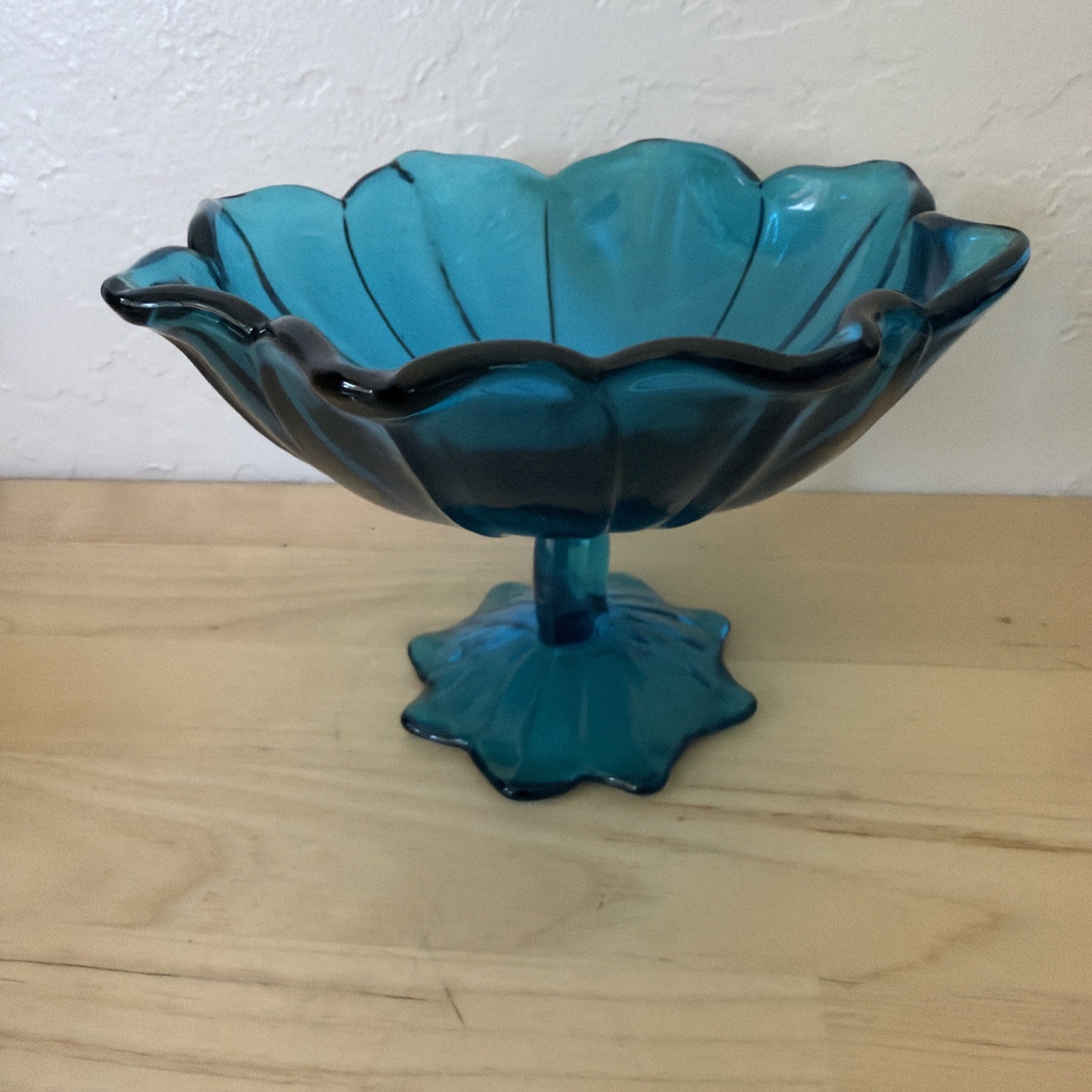 Vintage blue glass Westmoreland candy dish. Pedestal serving bowl. 1960\'s 70\'s Vintage blue glass Westmoreland candy dish. Pedestal serving bowl. 1960\'s 70\'s