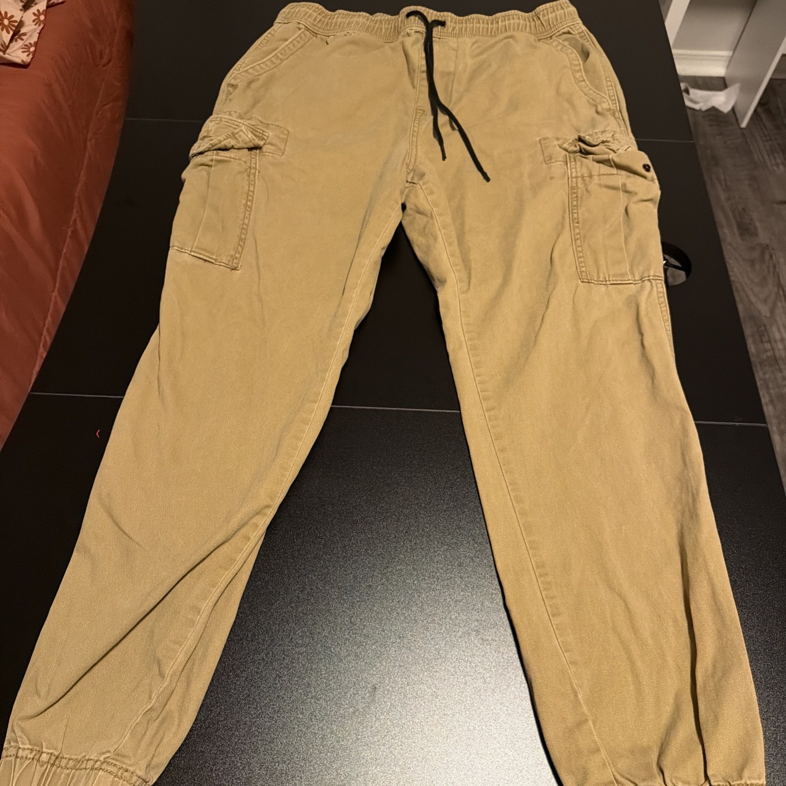 Aeropostale Men’s Cargo Jogger Pants Large Tan Khaki Utility Drawstring Casual Aeropostale Men’s Cargo Jogger Pants Large Tan Khaki Utility Drawstring Casual