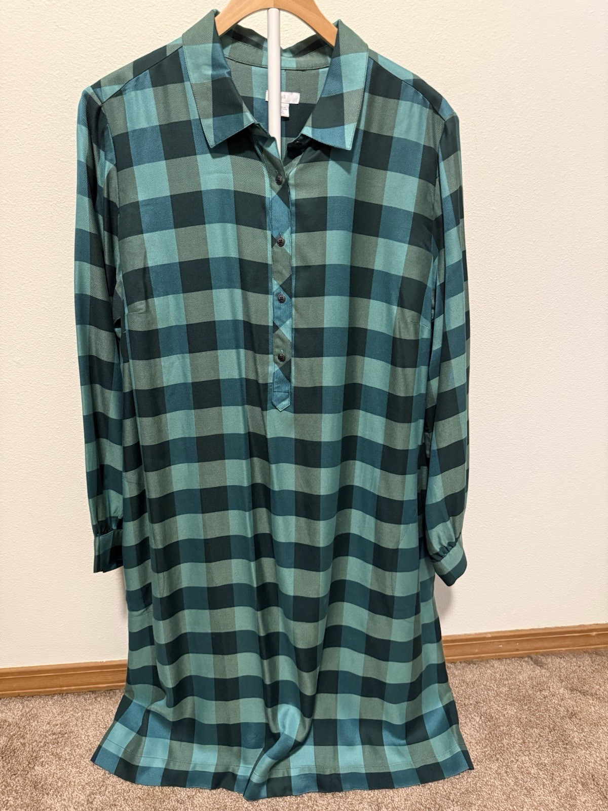 NWT J. Jill Women’s Tall Green/Black Plaid Long Sleeve Shirt Dress in XLT NWT J. Jill Women’s Tall Green/Black Plaid Long Sleeve Shirt Dress in XLT