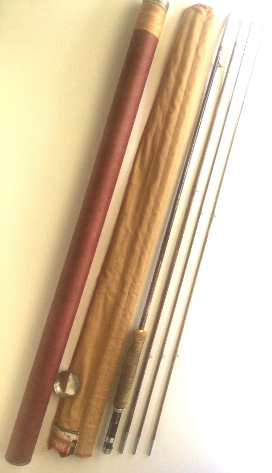 South Bend Bait Co. #59 8.5\' Bamboo Fly Rod Early Post War 1940s Vtg NRMT South Bend Bait Co. #59 8.5\' Bamboo Fly Rod Early Post War 1940s Vtg NRMT