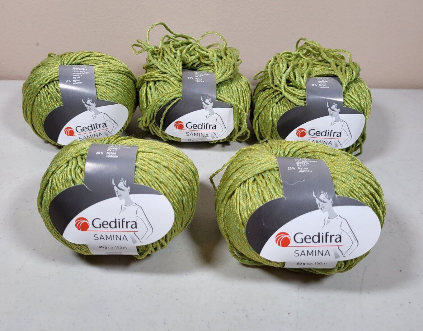 Lot of 5 Gedifra Samina Wool Nylon Green Yarn 04307 Lot of 5 Gedifra Samina Wool Nylon Green Yarn 04307