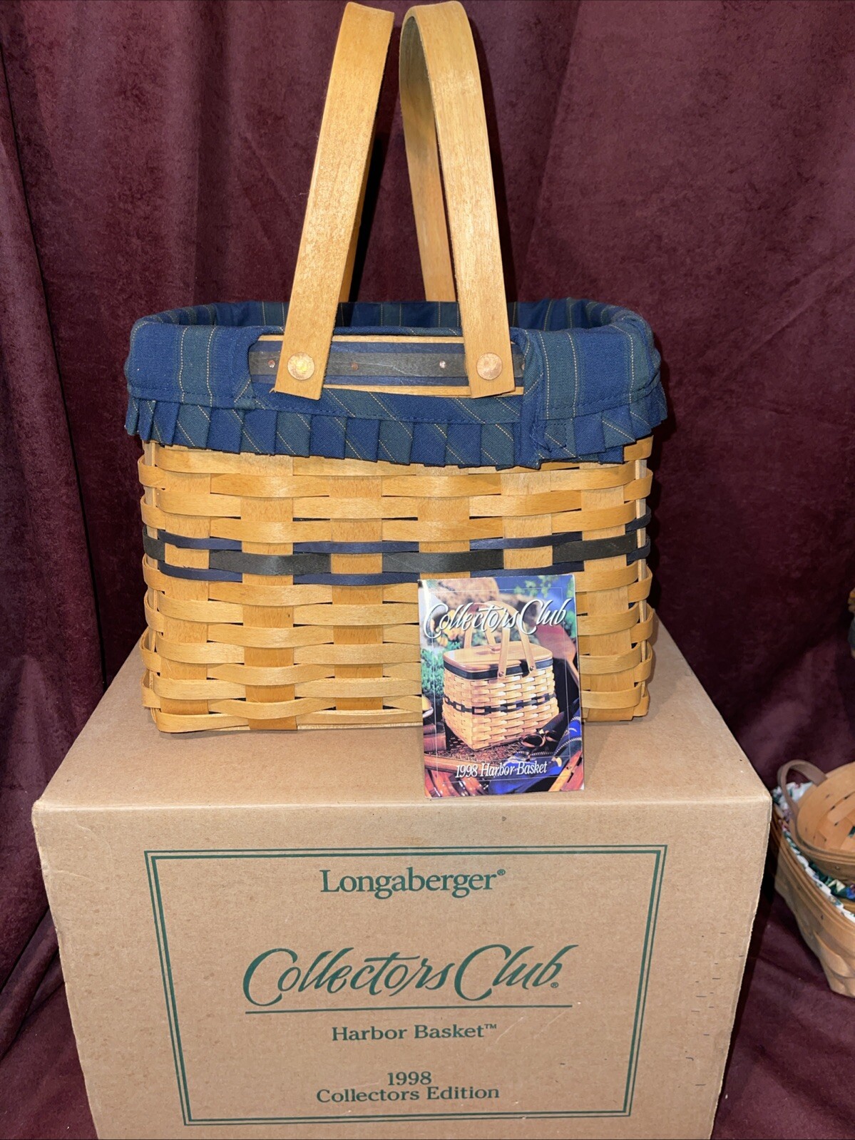 Longaberger 1998 Collectors Club Harbor Basket with Liner, and Protector New NIB