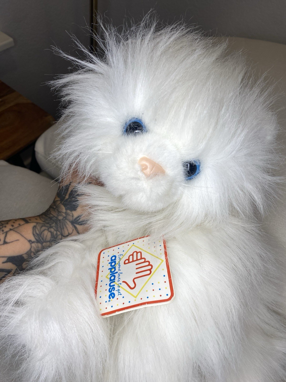 VTG 1988 Applause White Persian Cat Kitty Plush Fluffy Long Hair Blue Eyes RARE