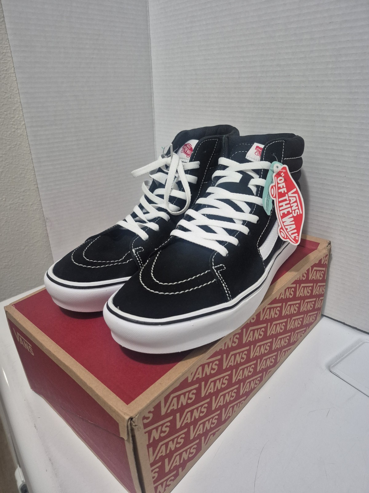 VANS ComfyCush Sk8-Hi Sneakers Classic Black/True White Size 13 Men\'s