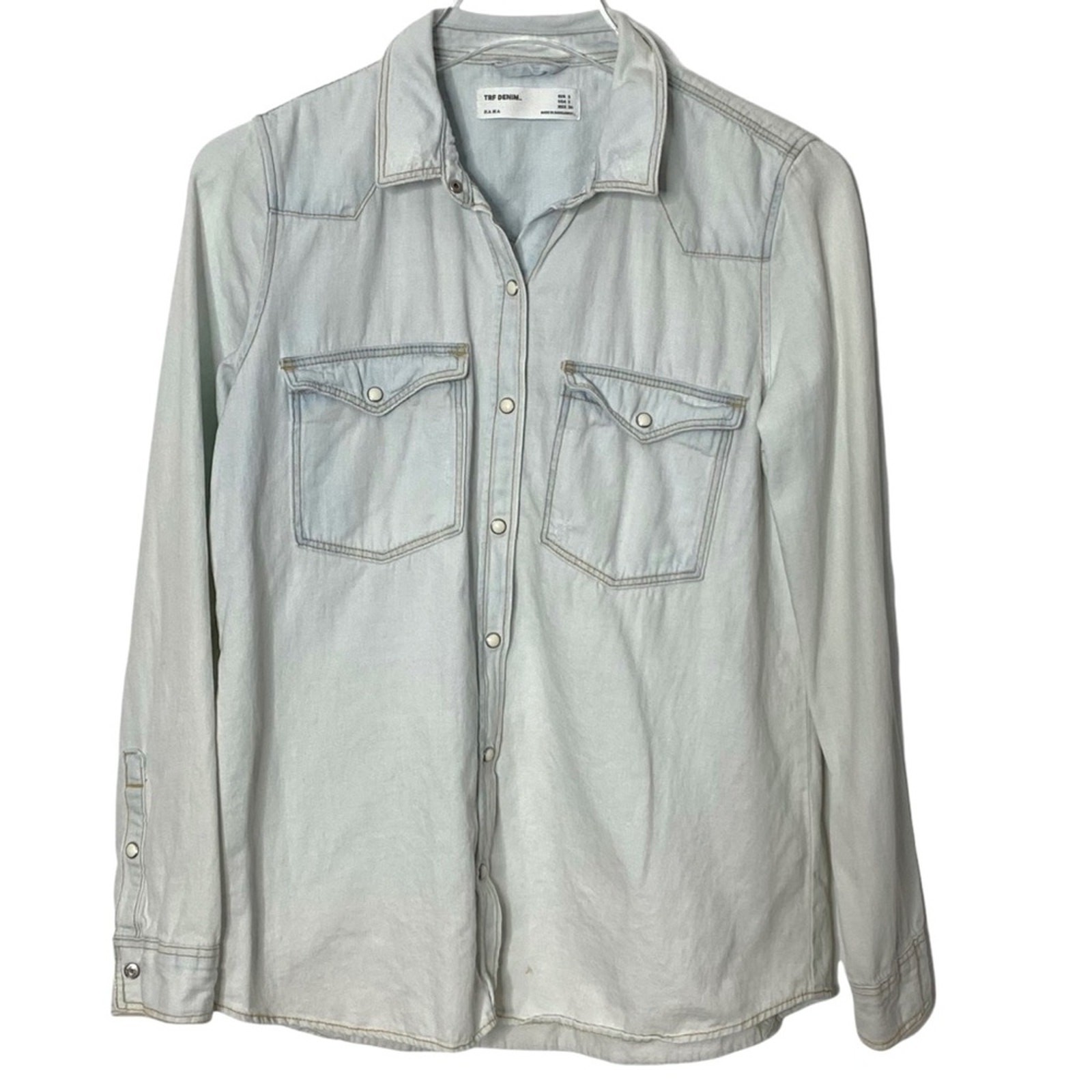 Zara TRF Denim Snap Button-down Chambray Shirt Zara TRF Denim Snap Button-down Chambray Shirt
