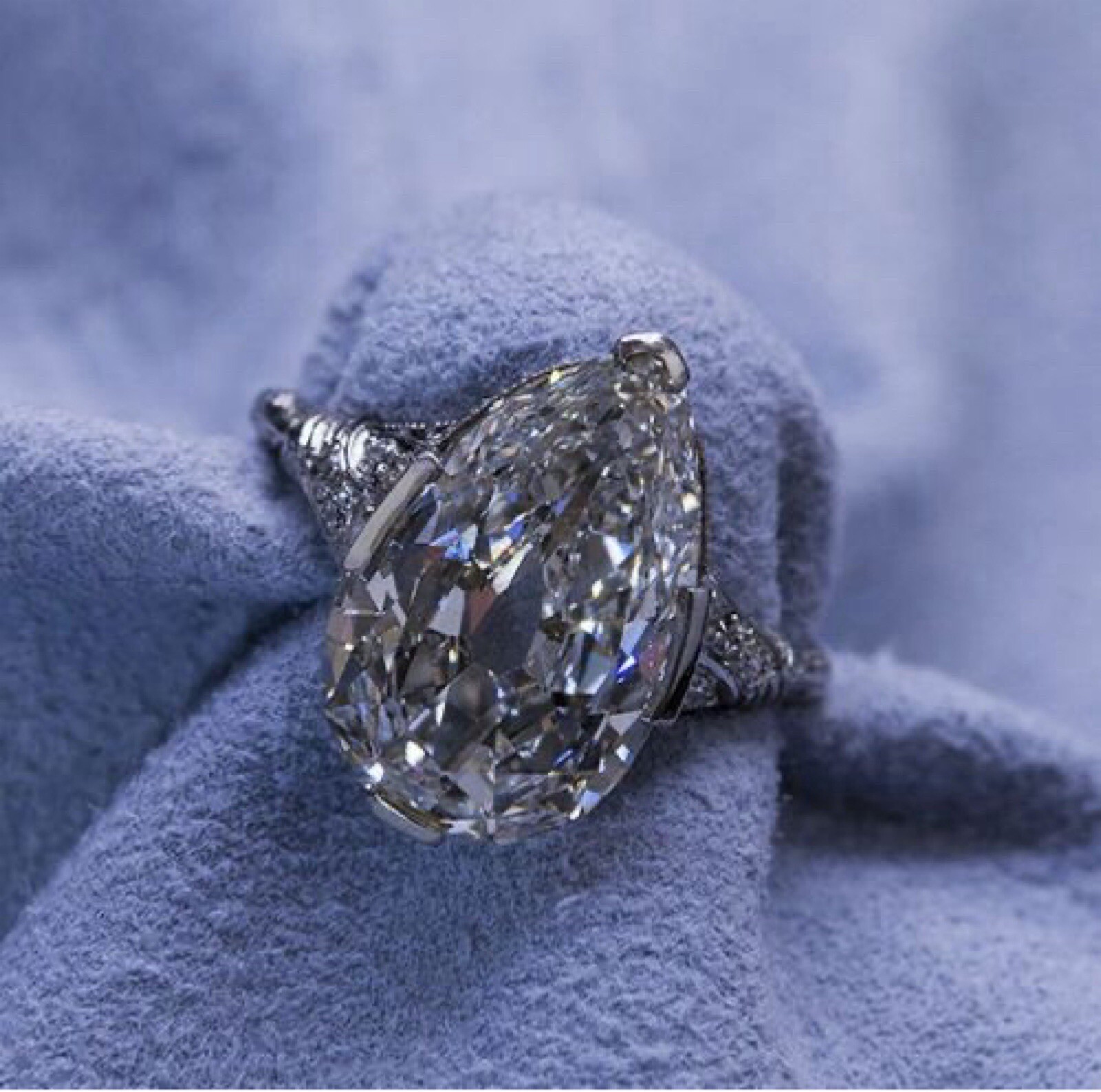 Vintage & Antique 15*10 mm Pear Cut Stone Art Deco Ring in 935 Argentium Silver Vintage & Antique 15*10 mm Pear Cut Stone Art Deco Ring in 935 Argentium Silver