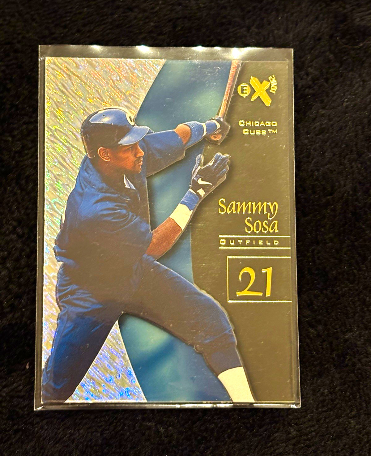 Fleer/SkyBox 1998 Skybox EX 2001 Essential Credentials Sammy Sosa #29 Cubs Fleer/SkyBox 1998 Skybox EX 2001 Essential Credentials Sammy Sosa #29 Cubs