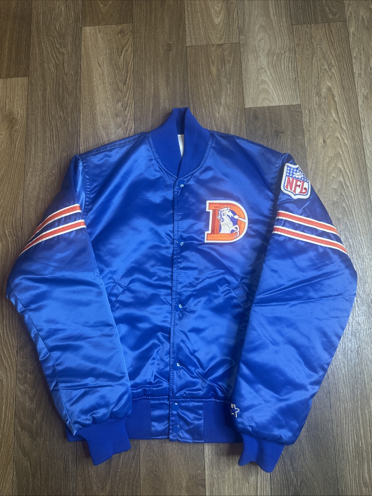 Vintage Authentic 80s Starter NFL Denver Broncos Jacket Size Small New Haven, CT Vintage Authentic 80s Starter NFL Denver Broncos Jacket Size Small New Haven, CT