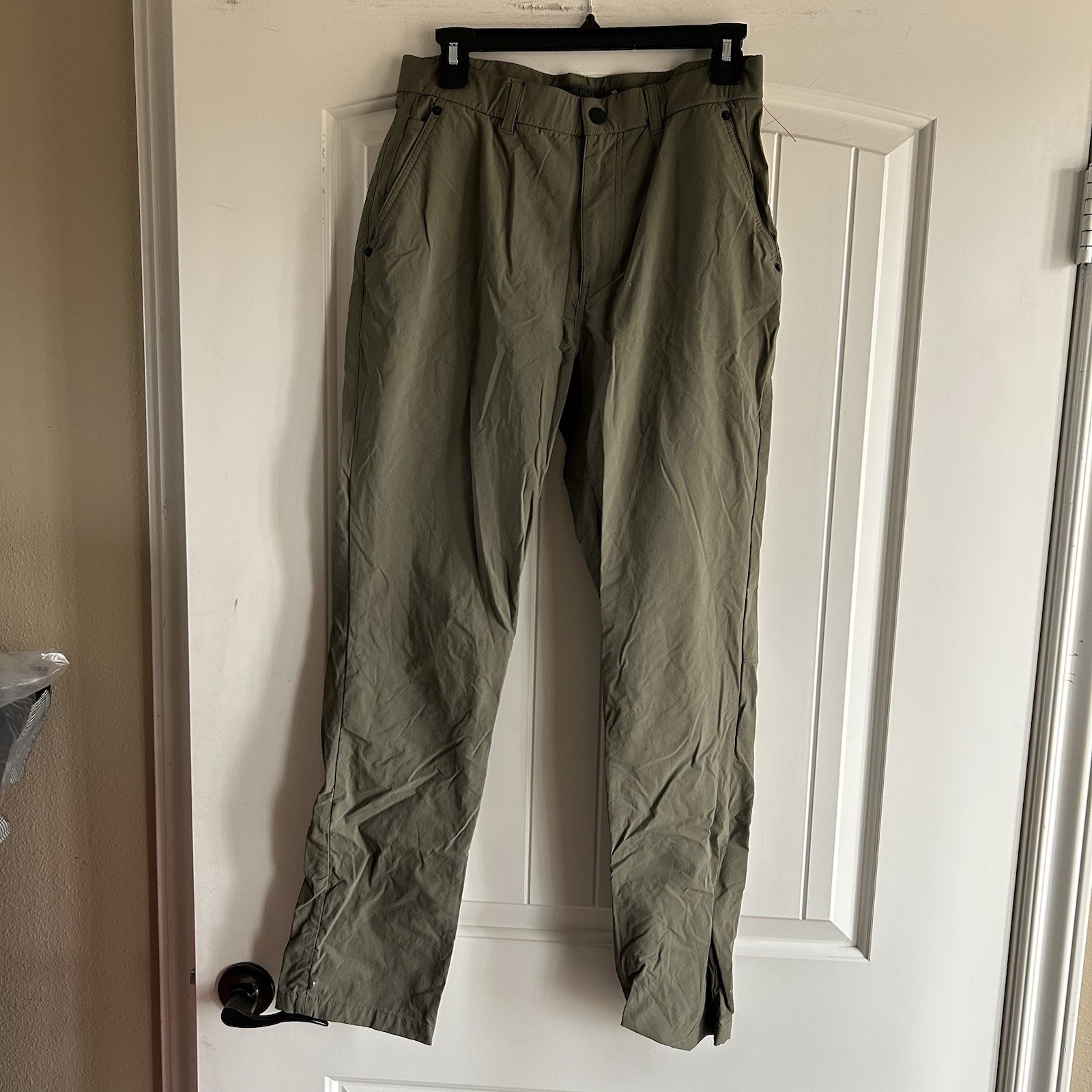 Mens Gramicci Climbing Pants Size 30x30 Nylon Mens Gramicci Climbing Pants Size 30x30 Nylon