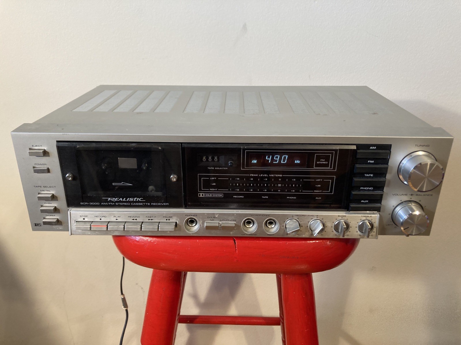 Tandy Radio Shack REALISTIC SCR-3000 AM/FM Stereo Cassette Receiver with Manual Tandy Radio Shack REALISTIC SCR-3000 AM/FM Stereo Cassette Receiver with Manual