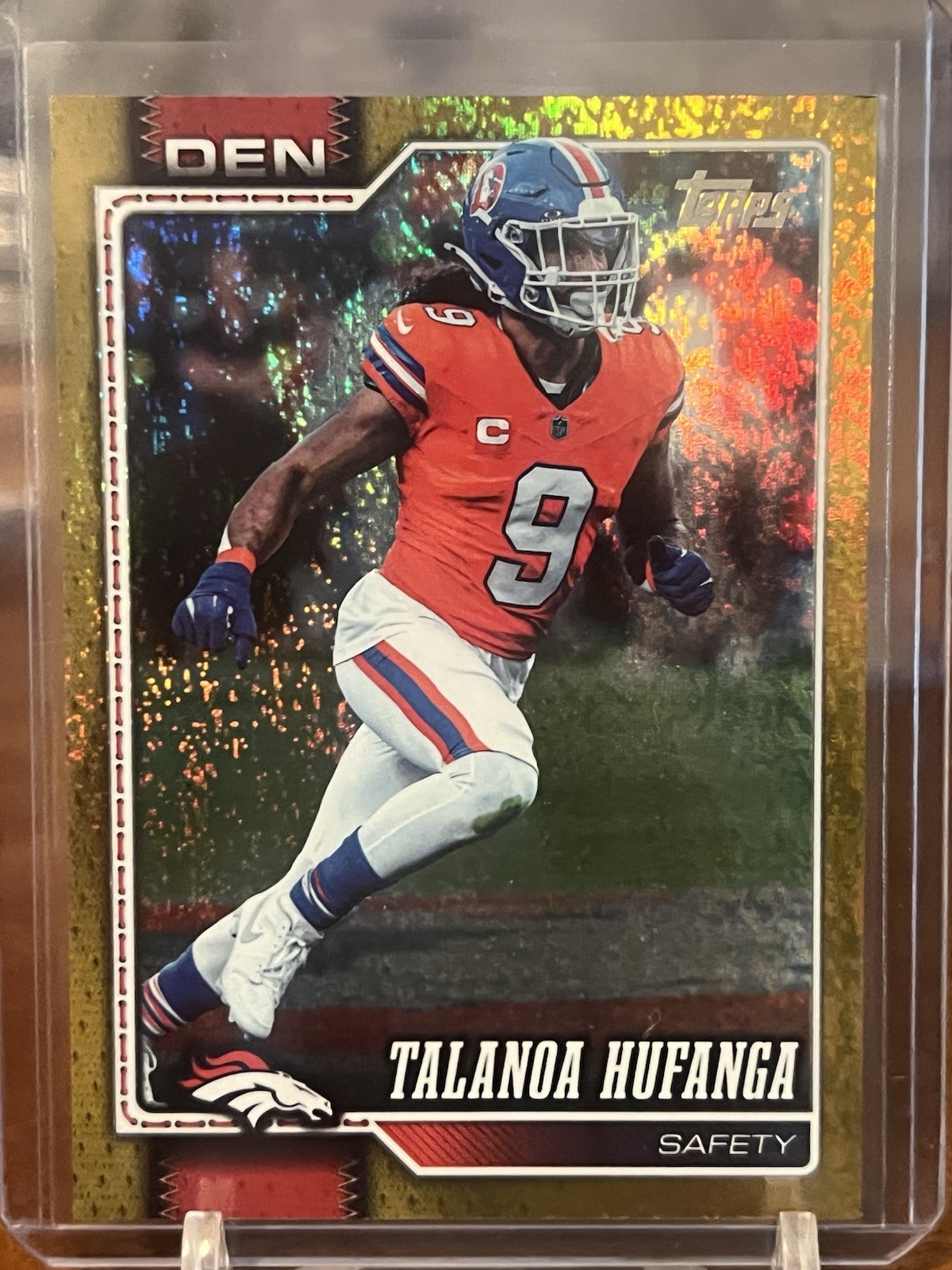 2026 Topps Flagship Talanoa Hufanga Gold Sand Glitter /50 #220 Broncos BOOKEND🔥 2026 Topps Flagship Talanoa Hufanga Gold Sand Glitter /50 #220 Broncos BOOKEND🔥